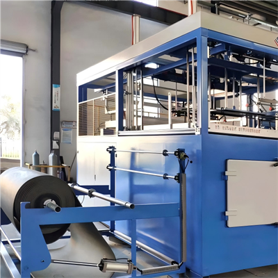 真空成形熱成形機